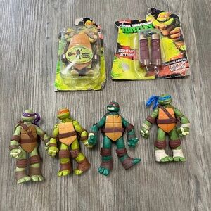 Ninja turtle bundle toys